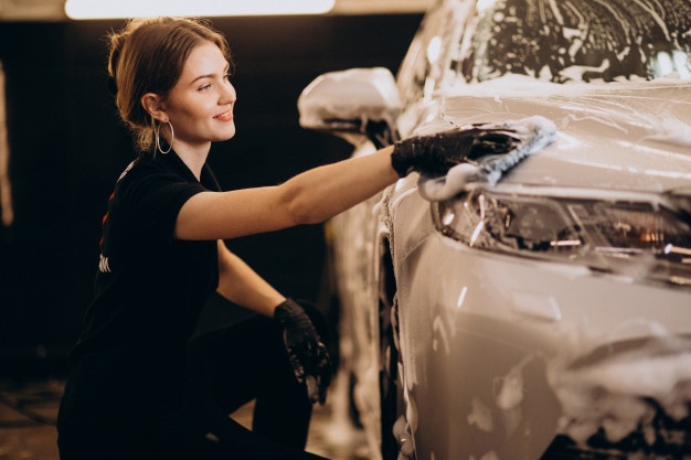 Ruční mytí a čištění vozidel